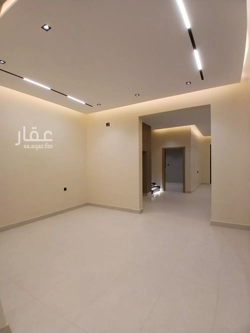 فيلا 6 غرف في الرمال 9