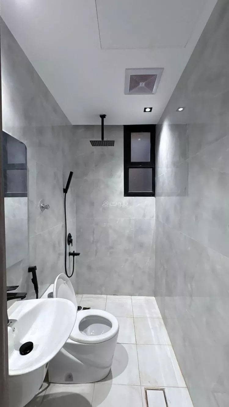 5 bedroom apartment in Industrial City, Madinah 11