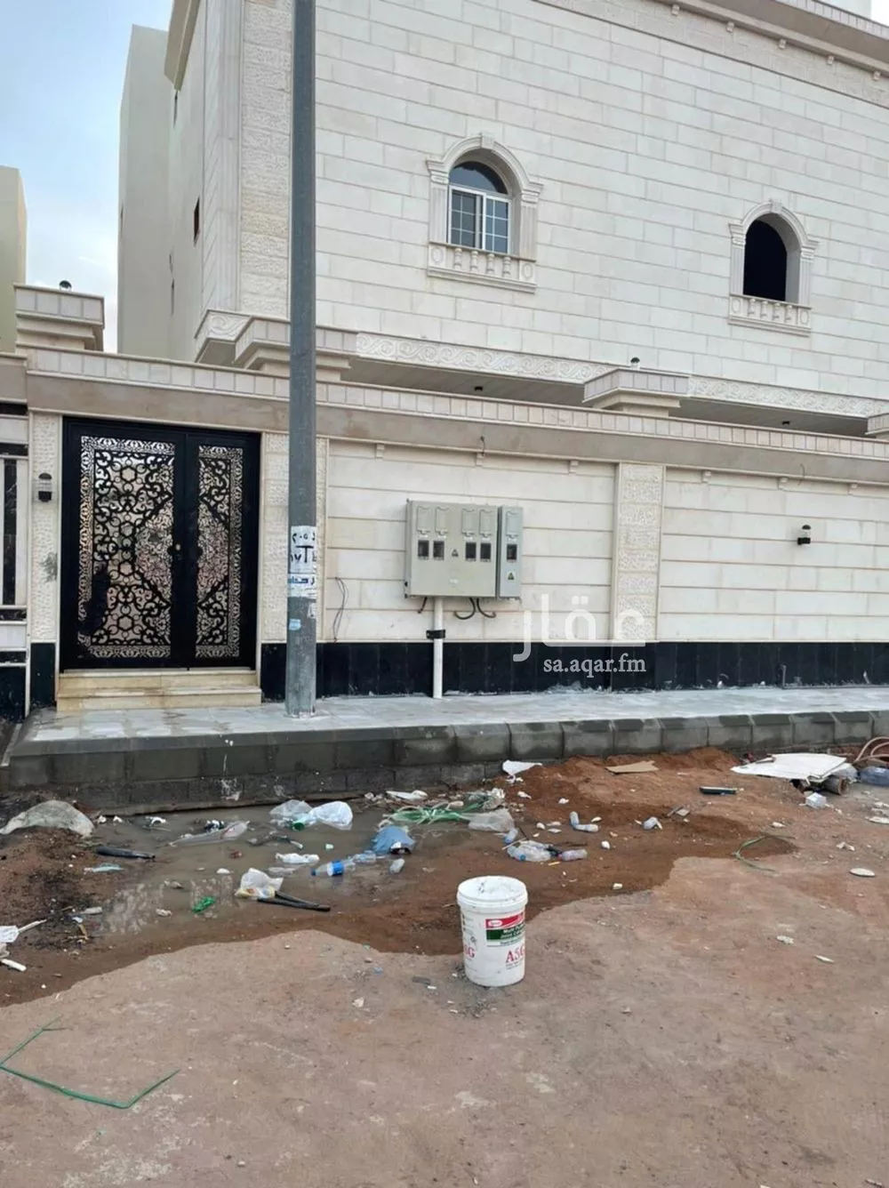 فيلا 25 غرف في الدفاع 3