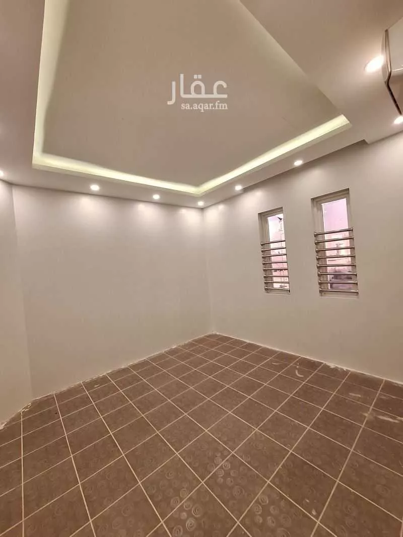 دور 3 غرف في السعادة 11