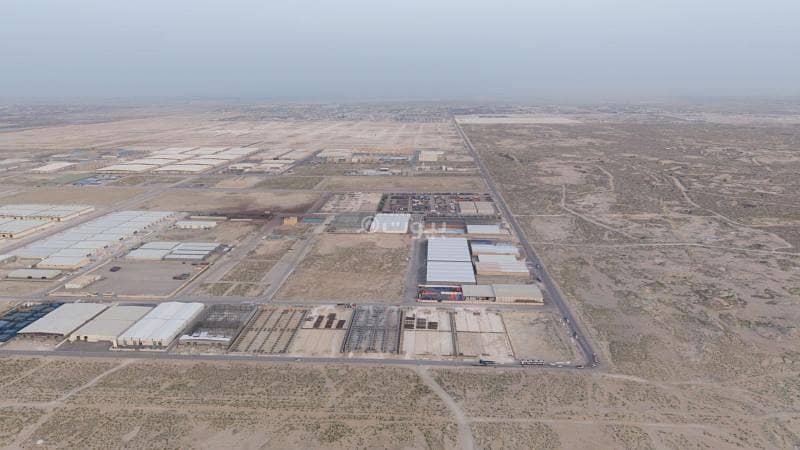 1 bedroom warehouse in Granada, Eastern Province 14