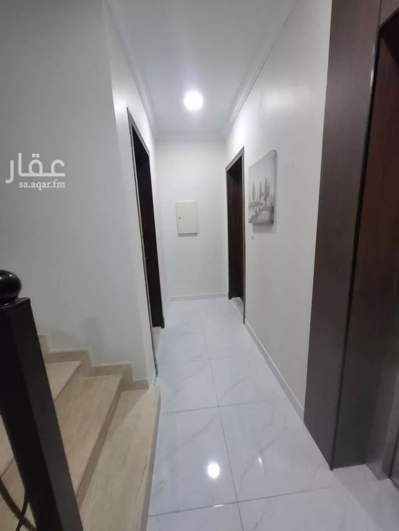 عمارة 162 م² في الثقبة 12