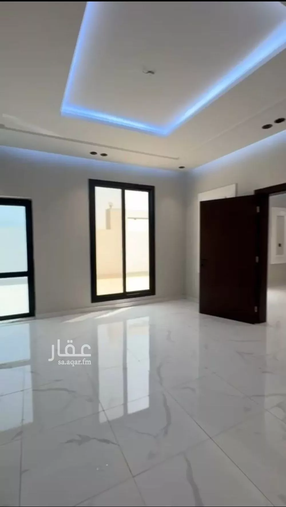 شقة 5 غرف في النزهة 6