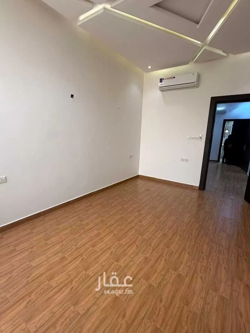 دور 2 غرف في عرقة 11