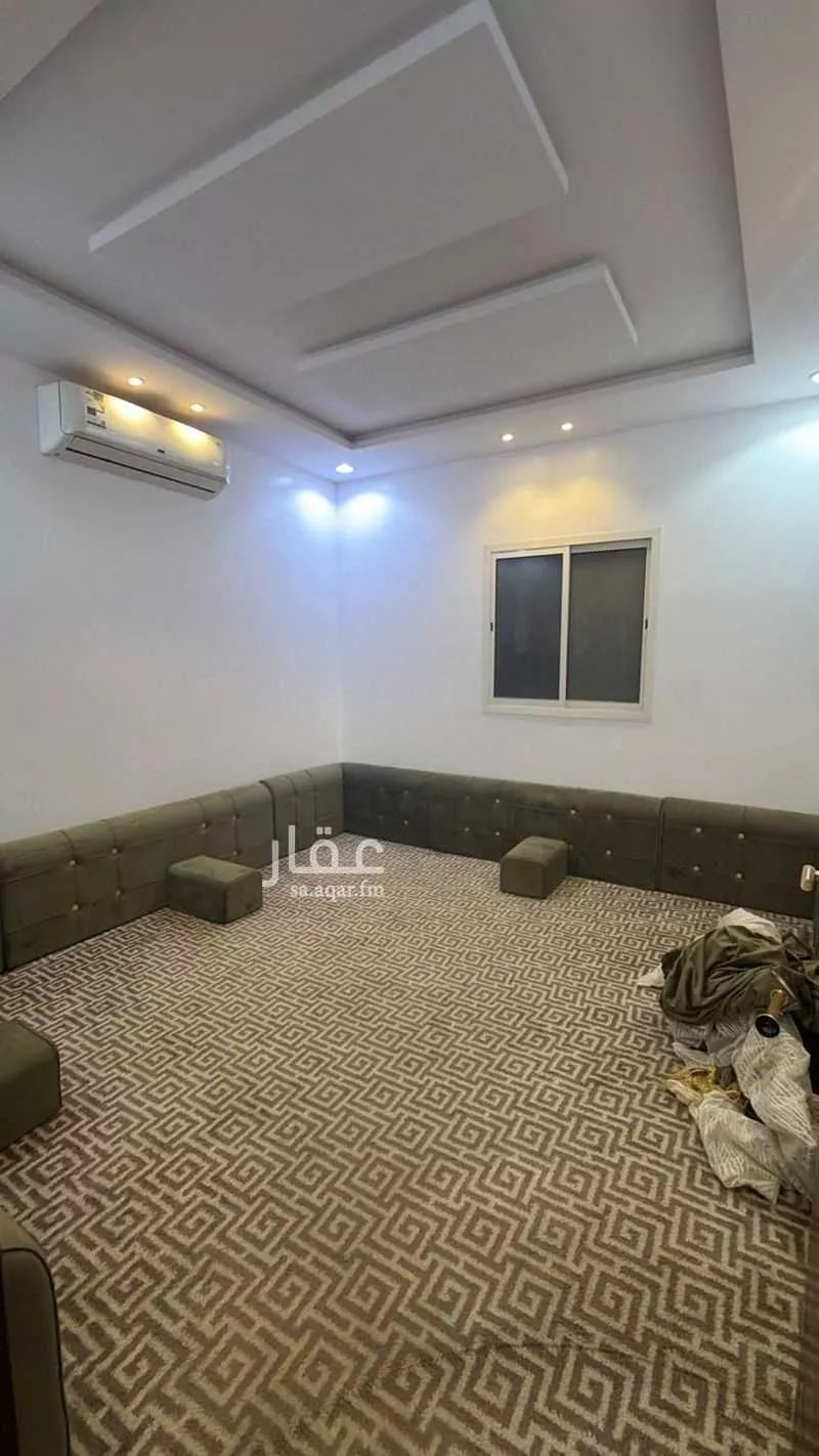 شقة 3 غرف في الرمال 10