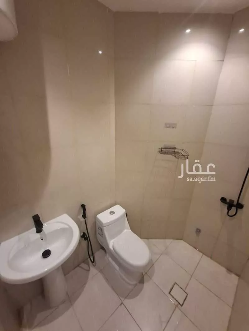 شقة 1 غرف في الخليج 5