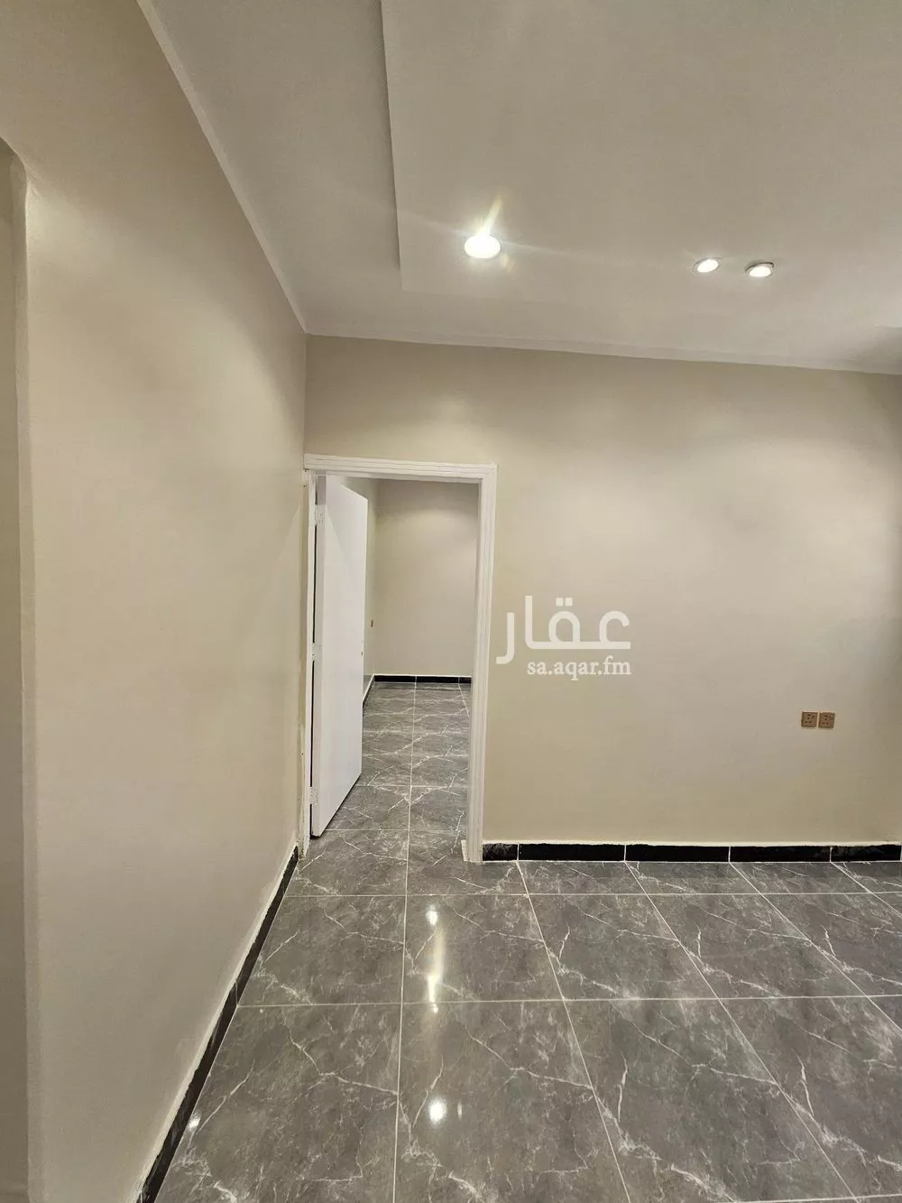 دور 1 غرف في الخليج 6
