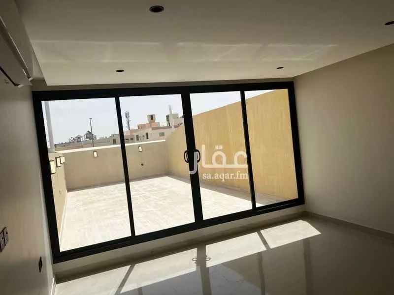 3 bedroom floor in Dhahrat Laban 7