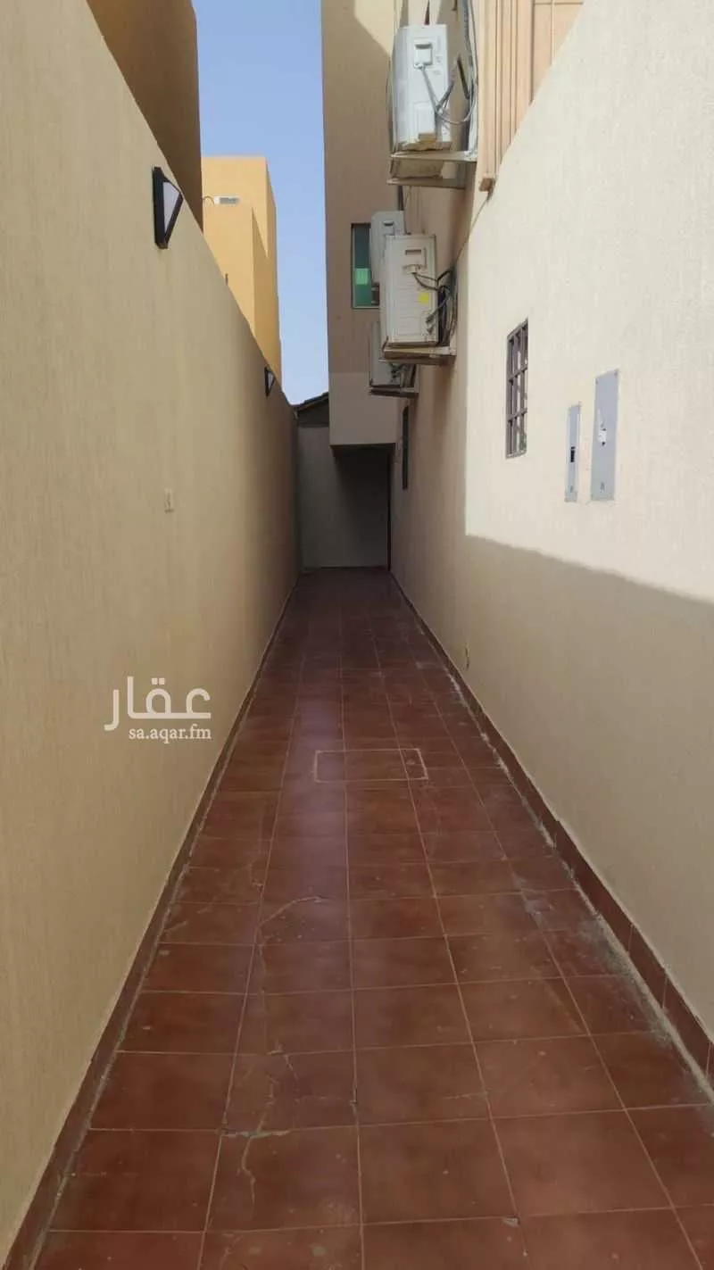 3 bedroom floor in Dhahrat Laban 9