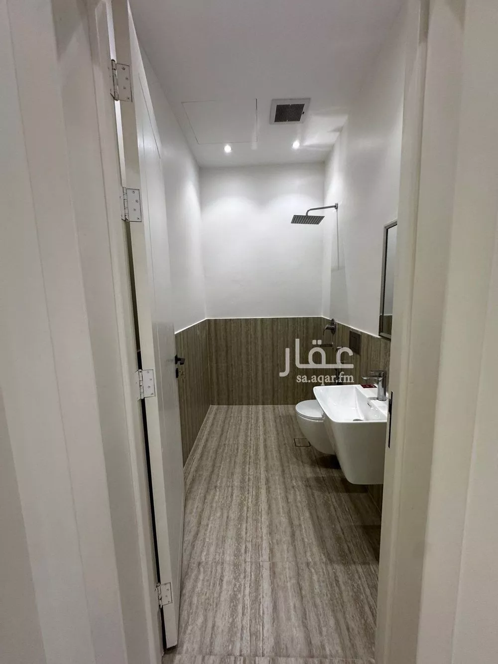 5 bedroom floor in Al Rimal 3