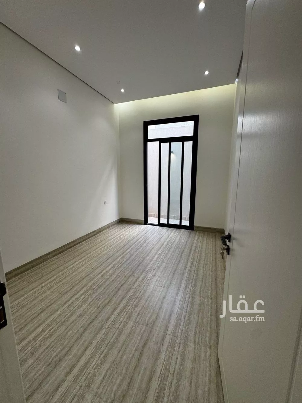 5 bedroom floor in Al Rimal 4