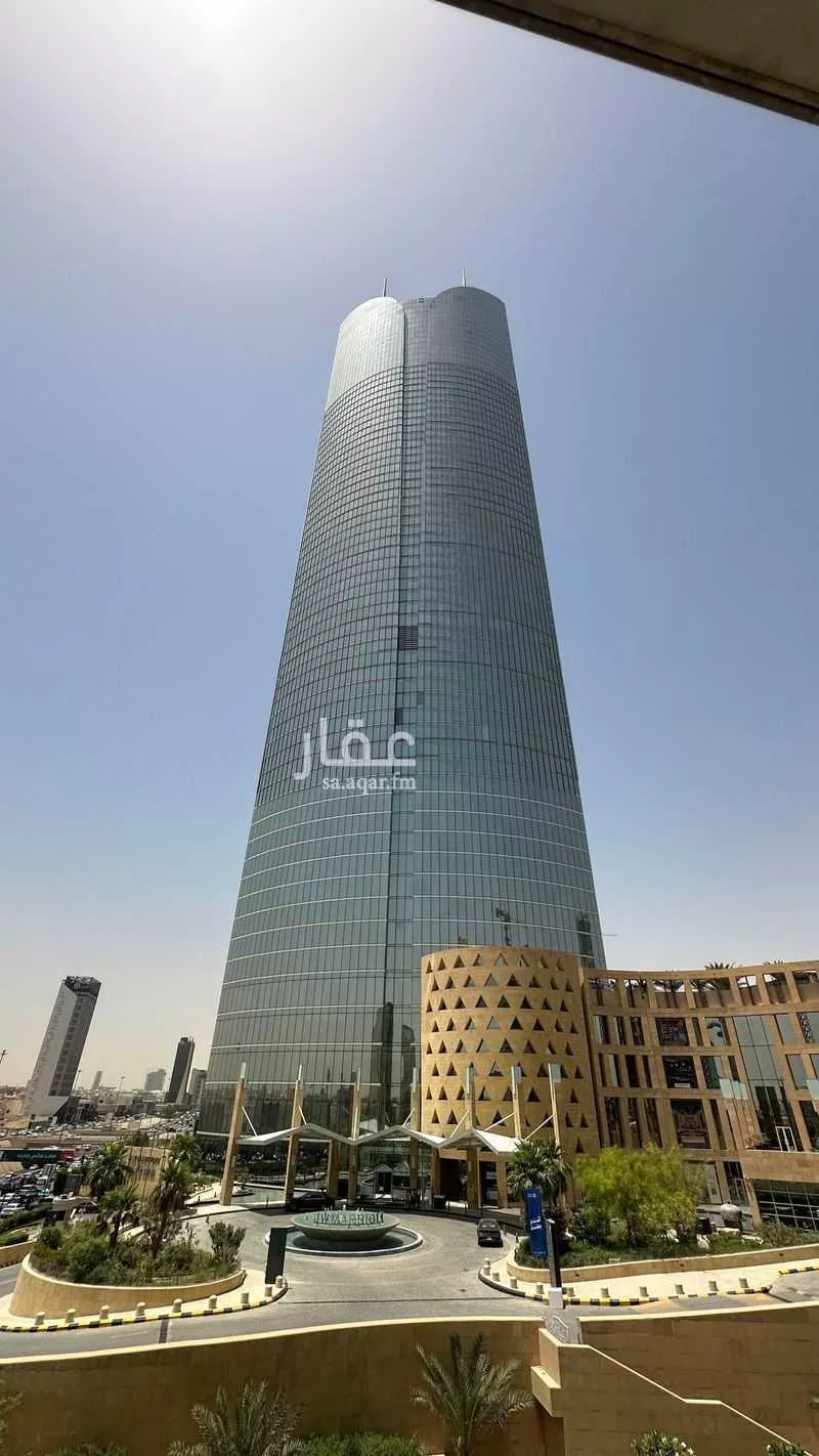 محل 875 م² في الصحافة 10