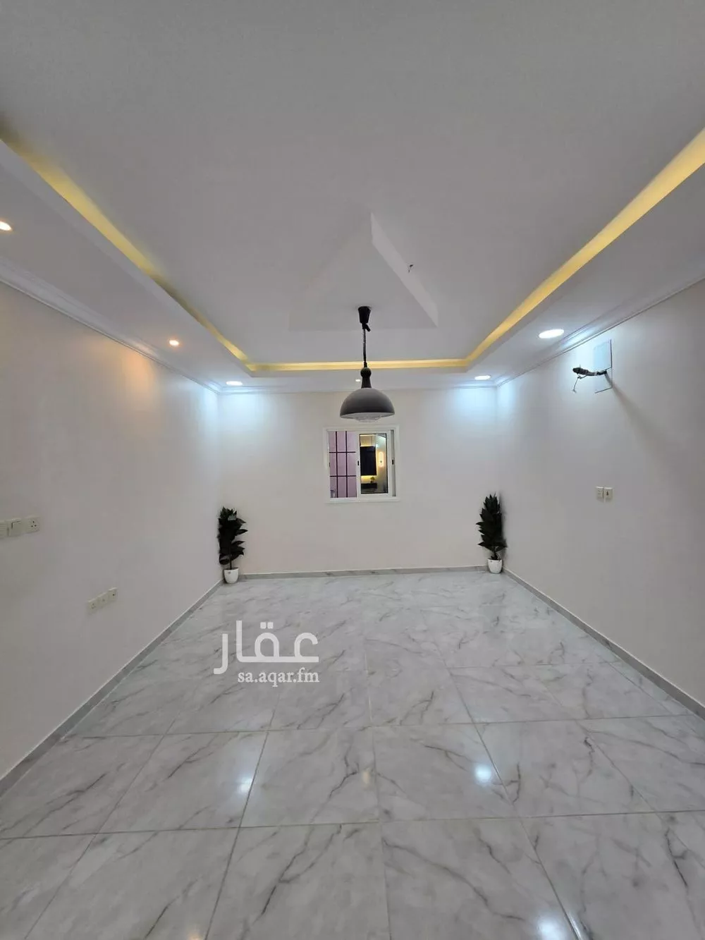 فيلا 6 غرف في ضاحية الملك فهد 12