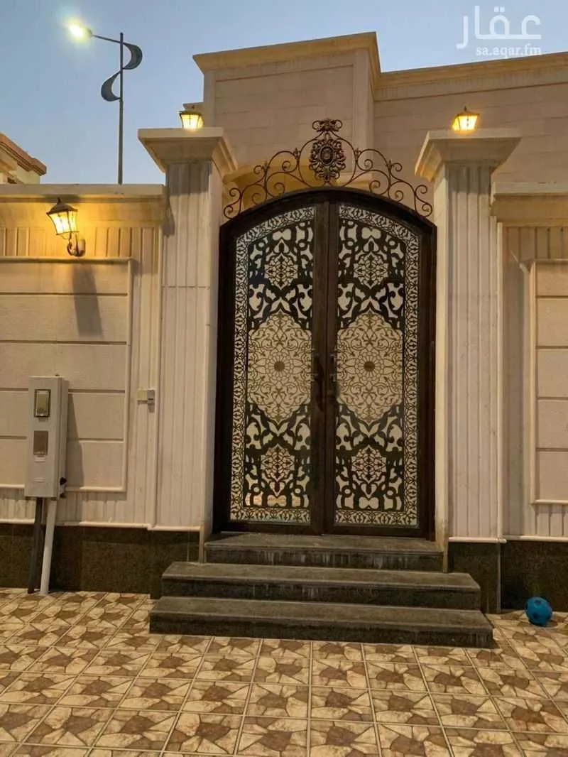 9 bedroom villa in Ash Shulah 2