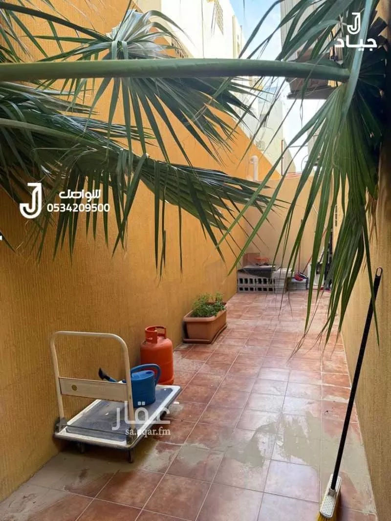 فيلا 4 غرف في طيبة 2
