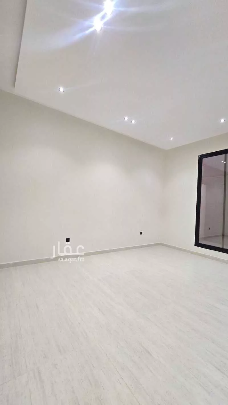 6 bedroom floor in Okaz 9