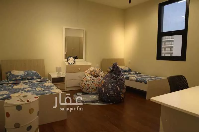 شقة 3 غرف في الحمرا 9