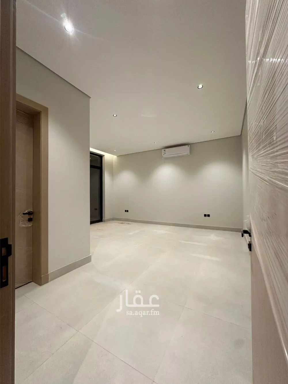 دور 3 غرف في العارض 3