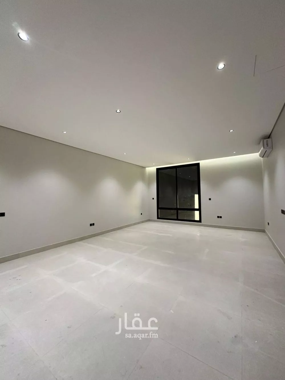 دور 1 غرف في العارض 4