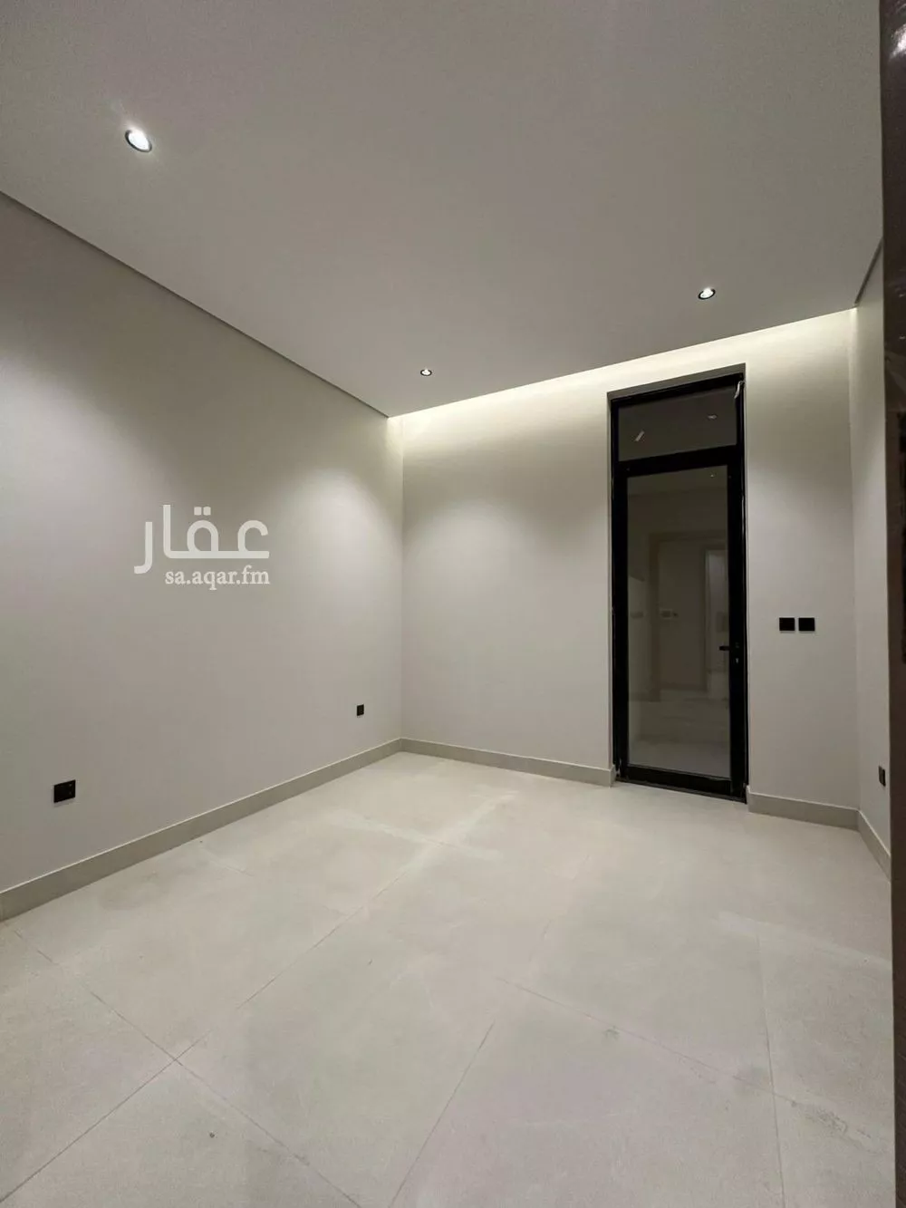 دور 1 غرف في العارض 6