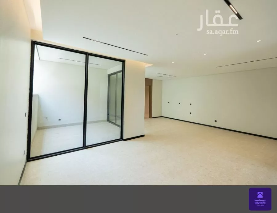 4 bedroom floor in Al Malqa 13