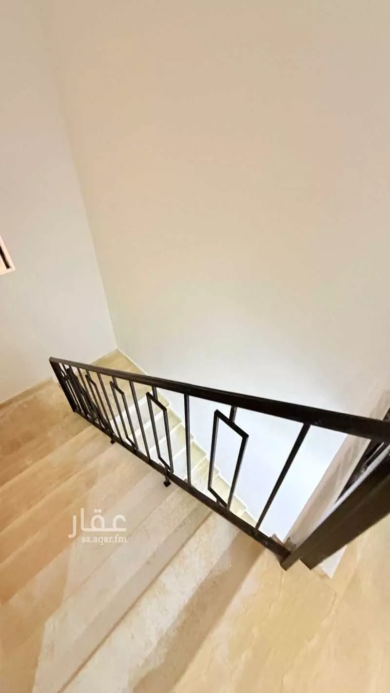 دور 5 غرف في العزيزية 10