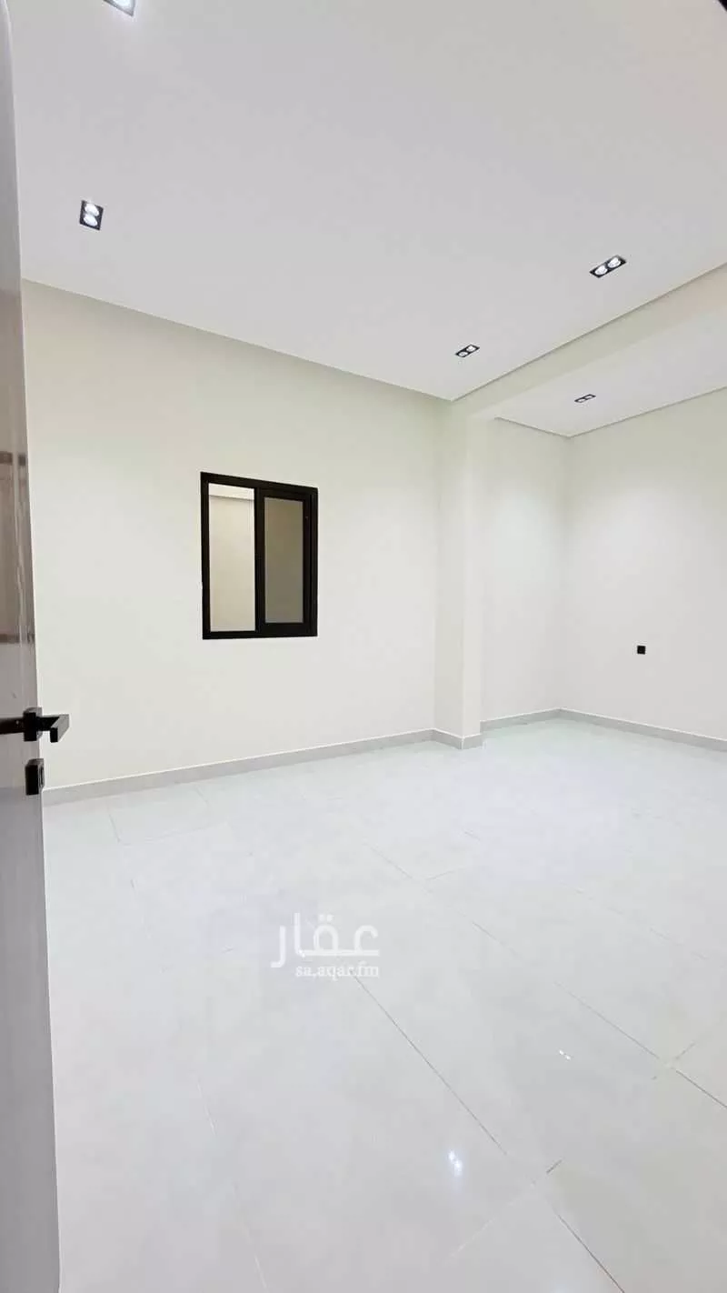 5 bedroom floor in Al Aziziyah 11