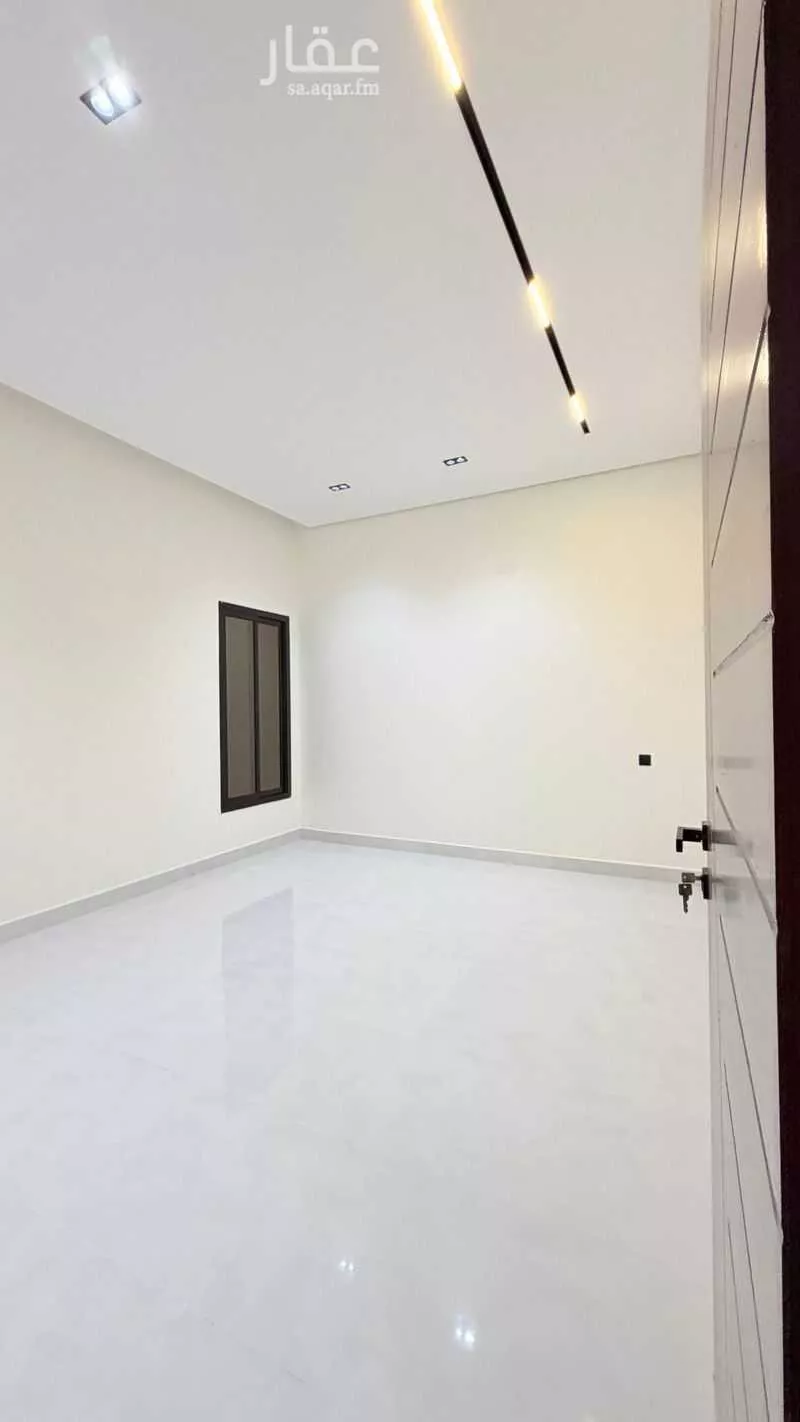 5 bedroom floor in Al Aziziyah 13