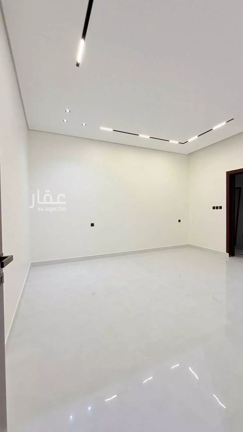 5 bedroom floor in Al Aziziyah 14