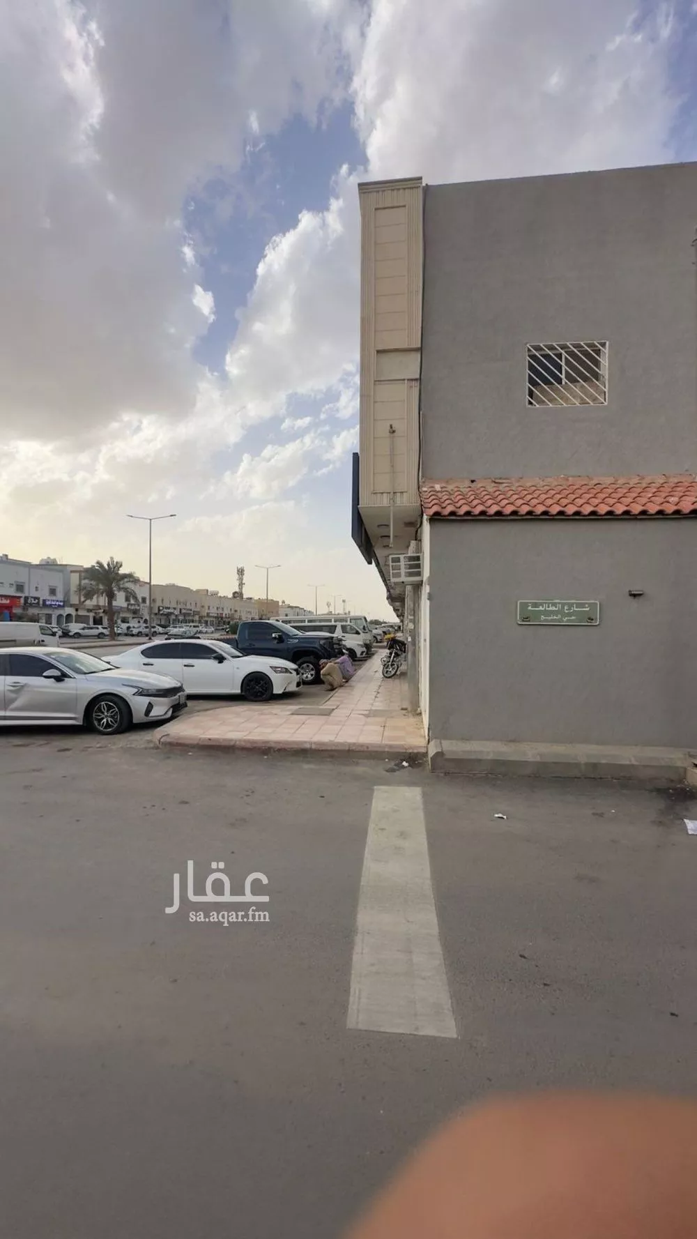 عمارة 899 م² في الخليج 4