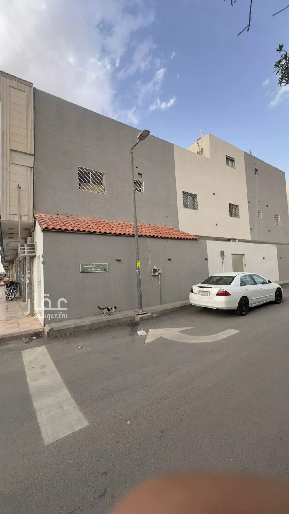 عمارة 899 م² في الخليج 5