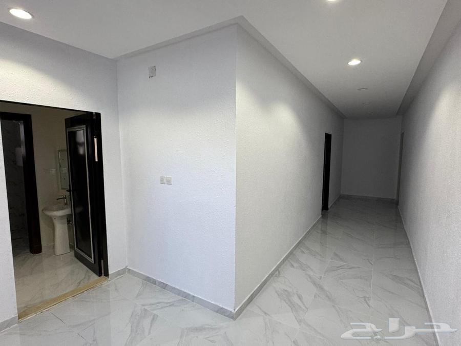 1 bedroom apartment in Al Hazm 5