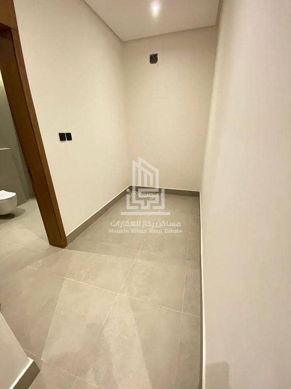 4 bedroom apartment in Al Rawabi, Riyadh 13