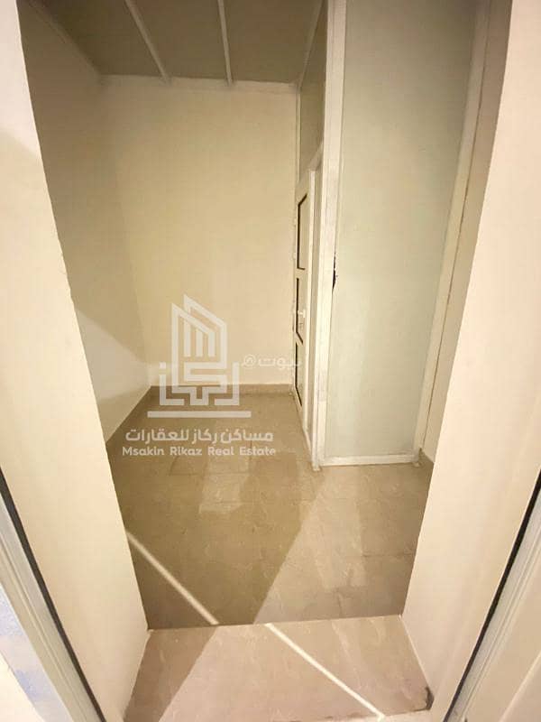 4 bedroom apartment in Al Rawabi, Riyadh 17