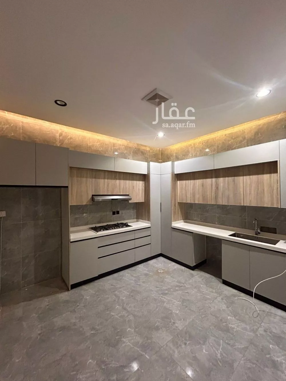 دور 3 غرف في عكاظ 19