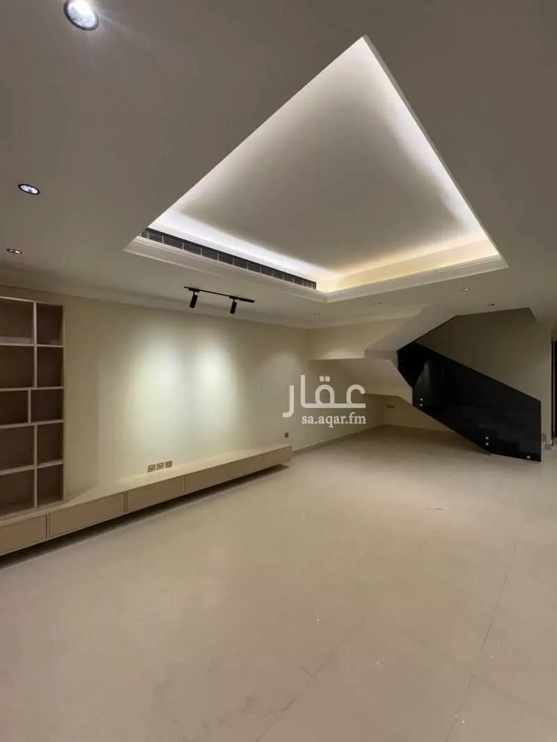 دور 4 غرف في الملقا 5