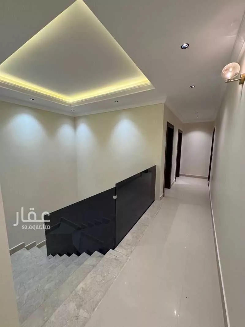 دور 4 غرف في الملقا 12