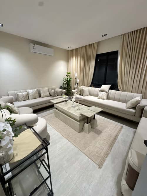5 bedroom floor in Badr 8