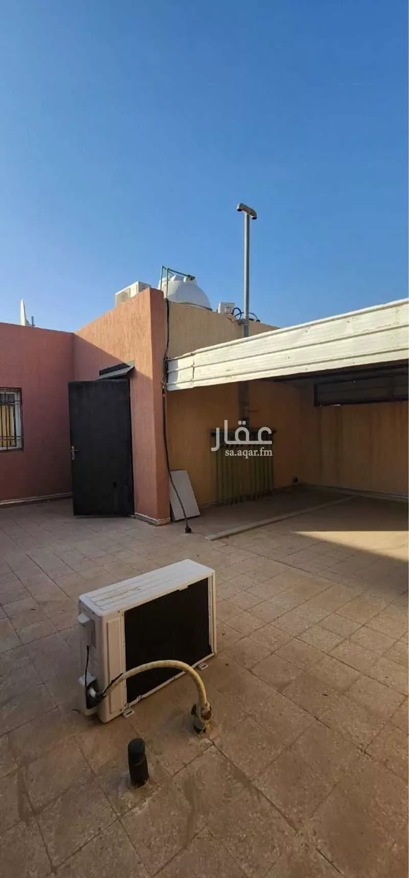 دور 4 غرف في النرجس 17