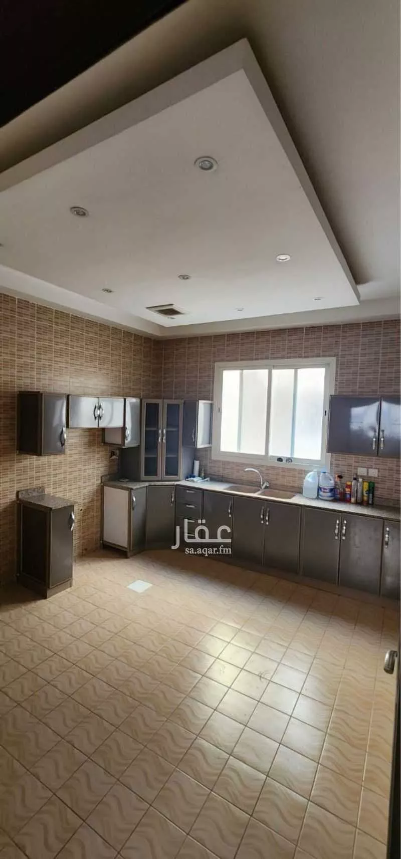 دور 4 غرف في النرجس 13