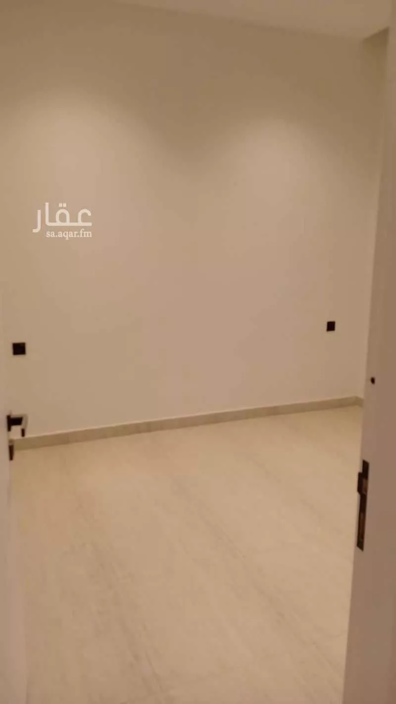 دور 4 غرف في الشرق 7