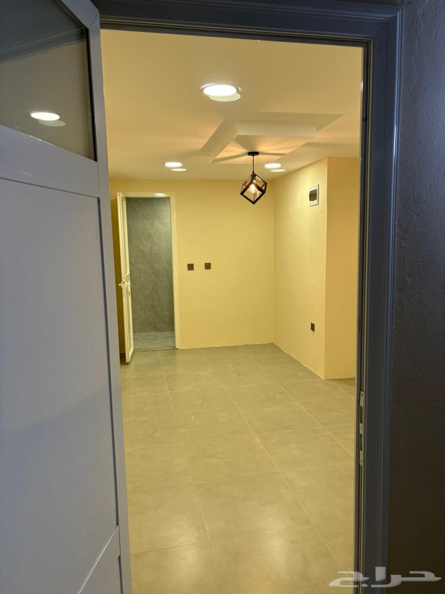 5 bedroom apartment in Al Sanabel 2