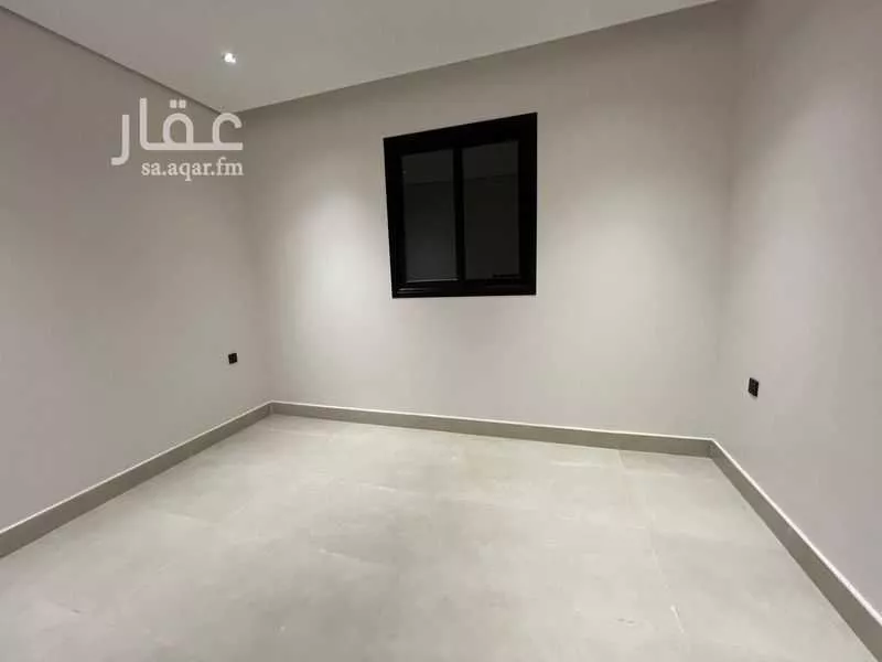 شقة 4 غرف في الرمال 10