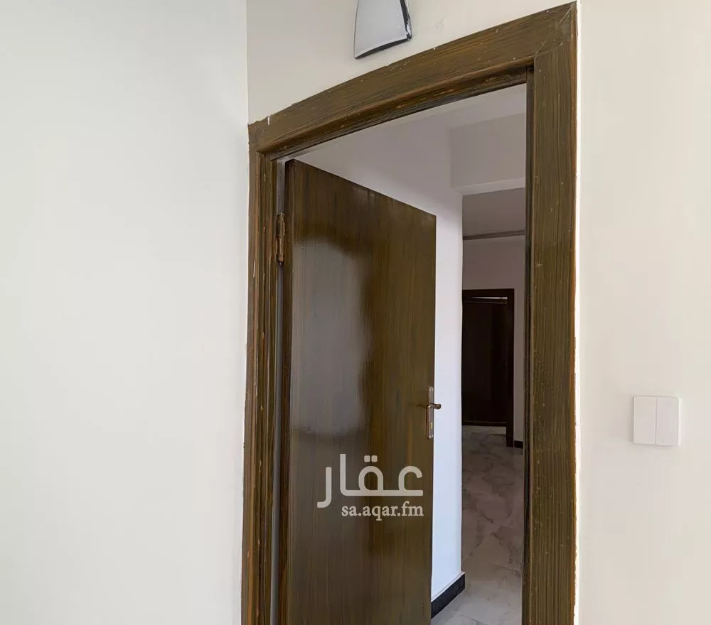شقة 20 غرف في جرير 8