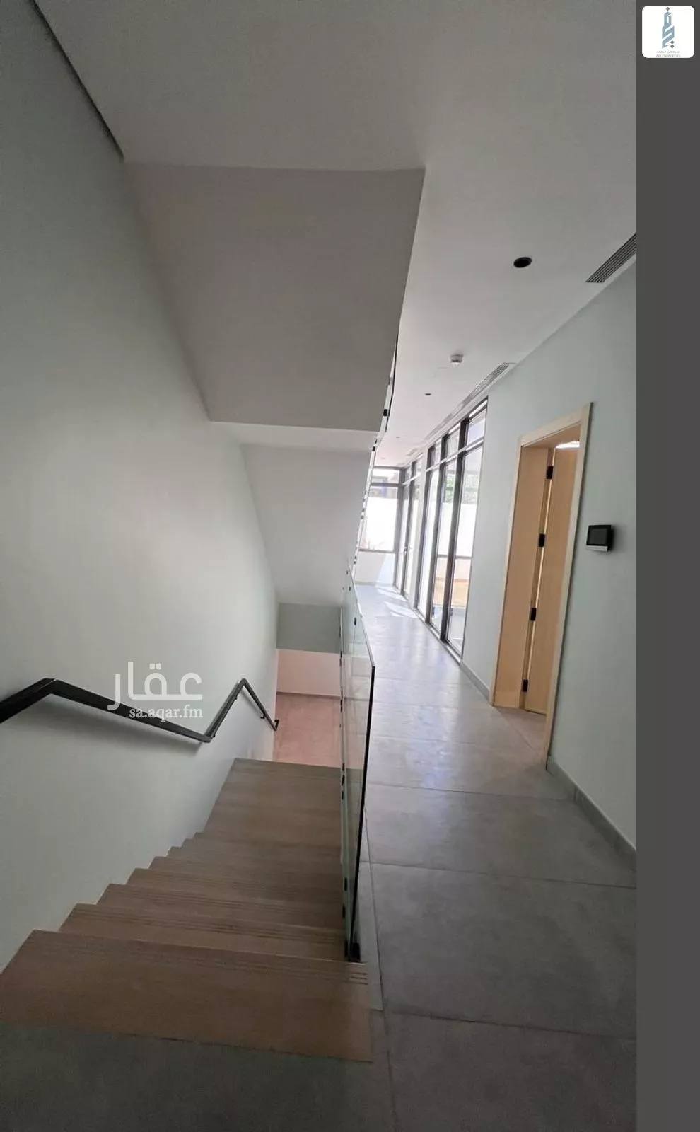 فيلا 3 غرف في المونسية 8