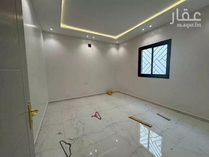 8 bedroom villa in Al Rimal 9