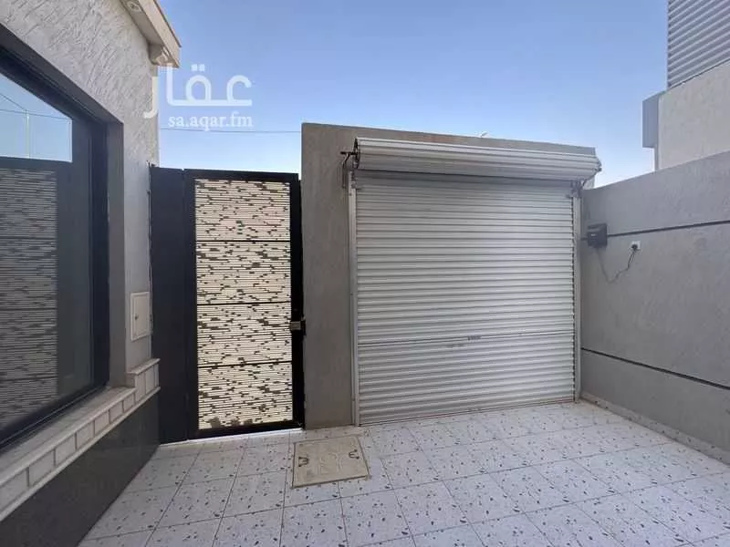 8 bedroom villa in Al Rimal 5