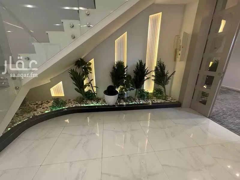 8 bedroom villa in Al Rimal 7