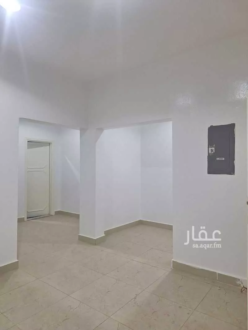 فيلا 6 غرف في ام الحمام الشرقي 6