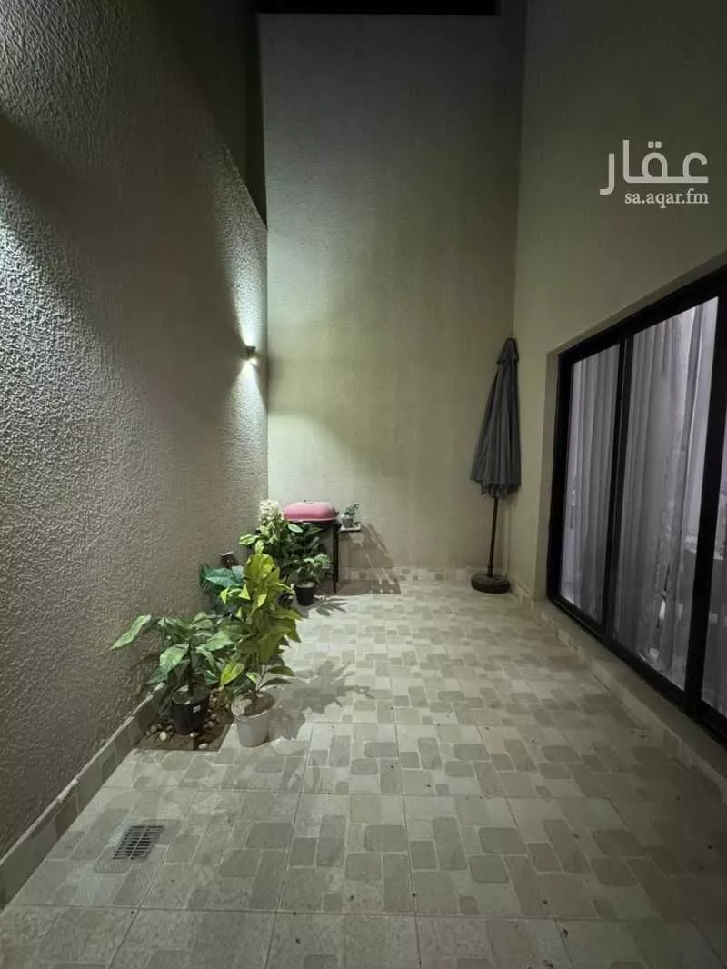 فيلا 5 غرف في النرجس 2